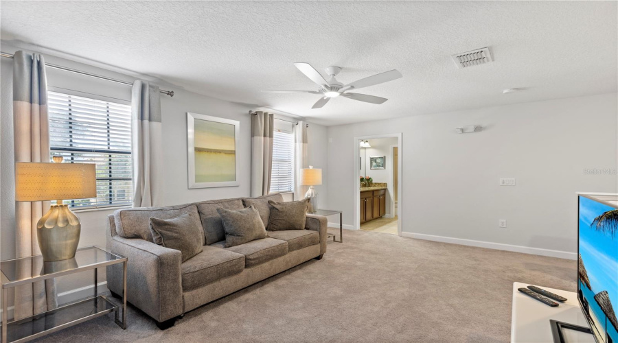 DAVENPORT, Florida 33896, 5 Bedrooms Bedrooms, ,4 BathroomsBathrooms,Residential,For Sale,SHADOW MOUNTAIN,0,MFRO6318072