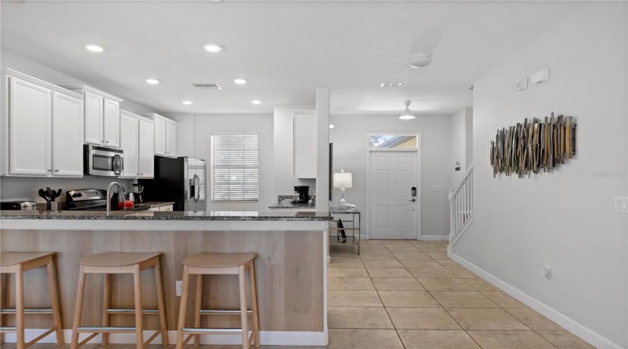 DAVENPORT, Florida 33896, 5 Bedrooms Bedrooms, ,4 BathroomsBathrooms,Residential,For Sale,SHADOW MOUNTAIN,0,MFRO6318072