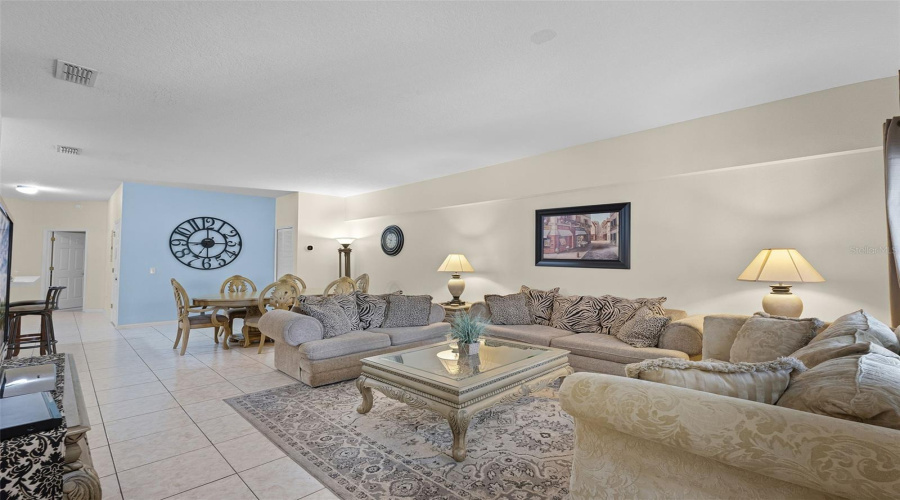 KISSIMMEE, Florida 34747, 3 Bedrooms Bedrooms, ,2 BathroomsBathrooms,Residential,For Sale,SUN LAKE,MFRS5129032