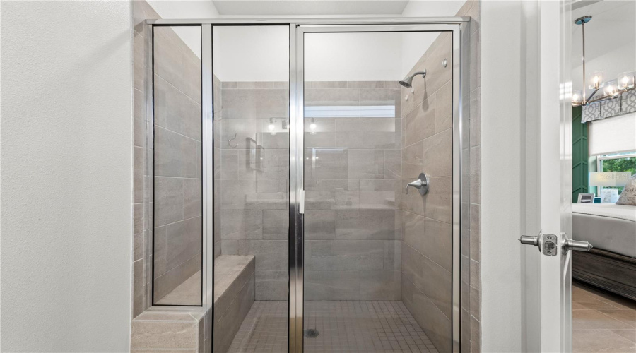Stand up Shower with Built in Bench