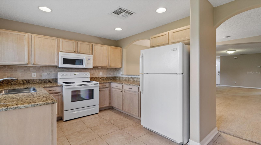 KISSIMMEE, Florida 34746, 3 Bedrooms Bedrooms, ,2 BathroomsBathrooms,Residential,For Sale,OSPREY COVE,MFRS5128955