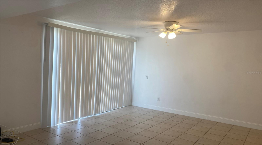 DAVENPORT, Florida 33897, 4 Bedrooms Bedrooms, ,3 BathroomsBathrooms,Residential,For Sale,AUSTRALIAN,MFRG5098267