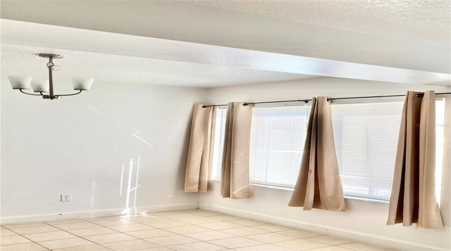 DAVENPORT, Florida 33897, 4 Bedrooms Bedrooms, ,3 BathroomsBathrooms,Residential,For Sale,AUSTRALIAN,MFRG5098267