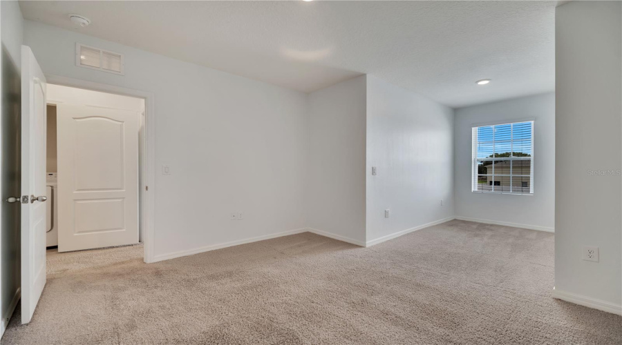 DAVENPORT, Florida 33837, 3 Bedrooms Bedrooms, ,2 BathroomsBathrooms,Residential,For Sale,FELTRIM RESERVE,0,MFRO6318443