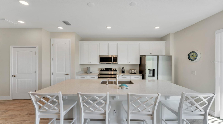 KISSIMMEE, Florida 34747, 3 Bedrooms Bedrooms, ,3 BathroomsBathrooms,Residential,For Sale,CARIBBEAN SOUL,0,MFRS5129018