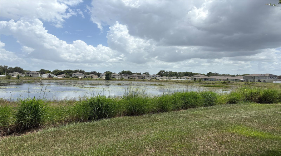 DAVENPORT, Florida 33837, 3 Bedrooms Bedrooms, ,2 BathroomsBathrooms,Residential,For Sale,DARING,0,MFRO6318516