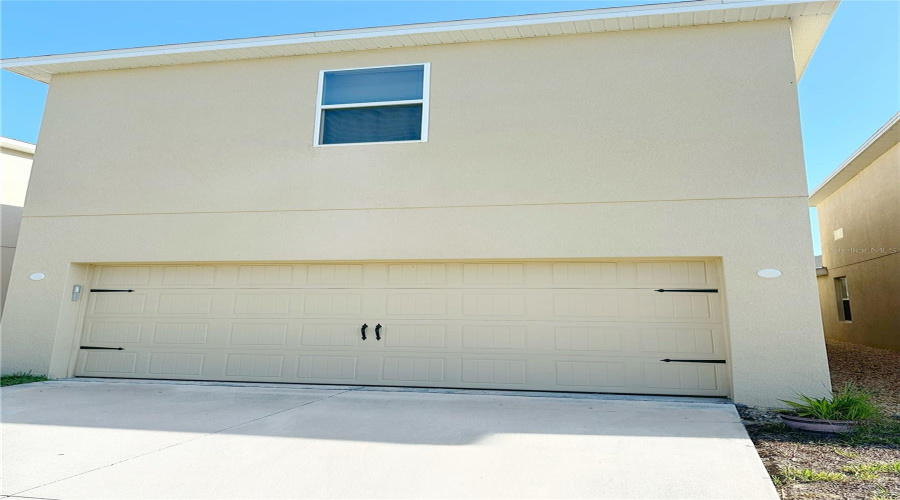 DAVENPORT, Florida 33837, 5 Bedrooms Bedrooms, ,3 BathroomsBathrooms,Residential,For Sale,BOYDFIELD,0,MFRO6318597