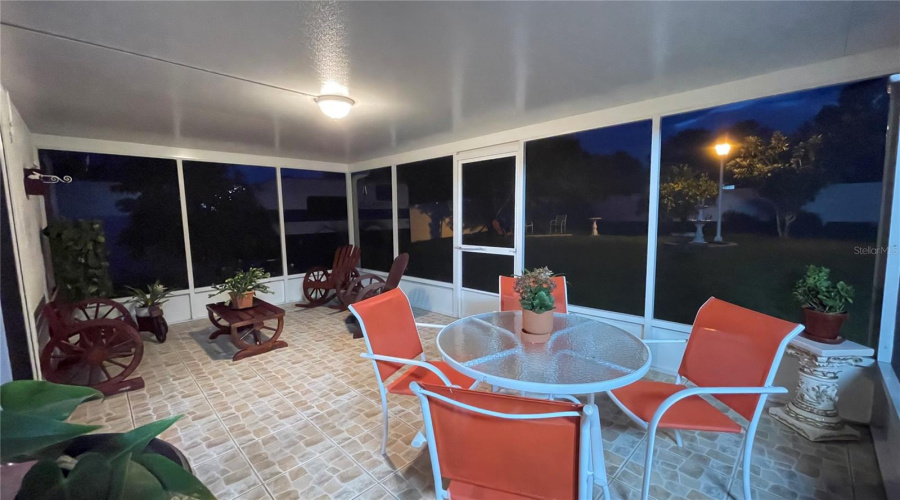 DAVENPORT, Florida 33837, 3 Bedrooms Bedrooms, ,2 BathroomsBathrooms,Residential,For Sale,MERRIMACK,MFRP4935201