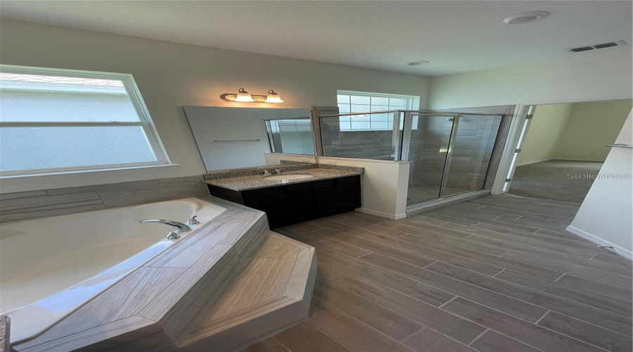 KISSIMMEE, Florida 34746, 4 Bedrooms Bedrooms, ,3 BathroomsBathrooms,Residential,For Sale,VIA VENETO,0,MFRO6314730