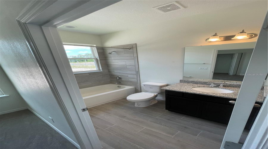 KISSIMMEE, Florida 34746, 4 Bedrooms Bedrooms, ,3 BathroomsBathrooms,Residential,For Sale,VIA VENETO,0,MFRO6314730