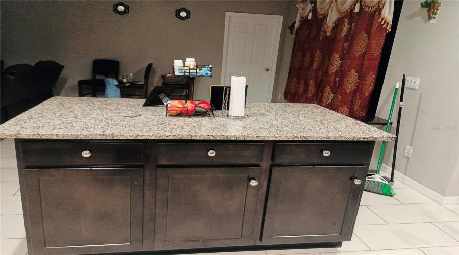 KISSIMMEE, Florida 34746, 4 Bedrooms Bedrooms, ,3 BathroomsBathrooms,Residential,For Sale,VIA VENETO,0,MFRO6314730