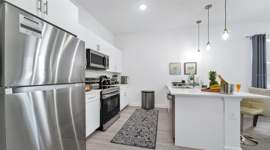 DAVENPORT, Florida 33896, 5 Bedrooms Bedrooms, ,4 BathroomsBathrooms,Residential,For Sale,FAMAGUSTA,0,MFRO6318661