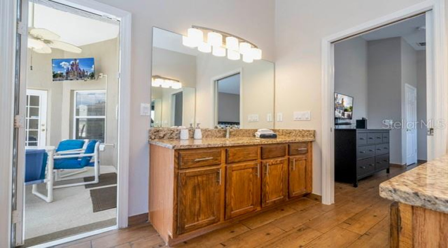 KISSIMMEE, Florida 34747, 4 Bedrooms Bedrooms, ,3 BathroomsBathrooms,Residential,For Sale,POMO,MFRO6318686