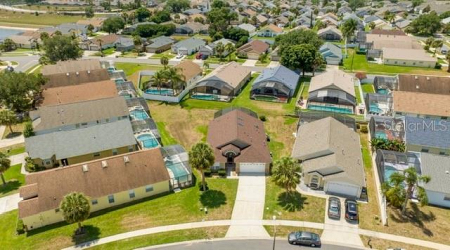 KISSIMMEE, Florida 34747, 4 Bedrooms Bedrooms, ,3 BathroomsBathrooms,Residential,For Sale,POMO,MFRO6318686
