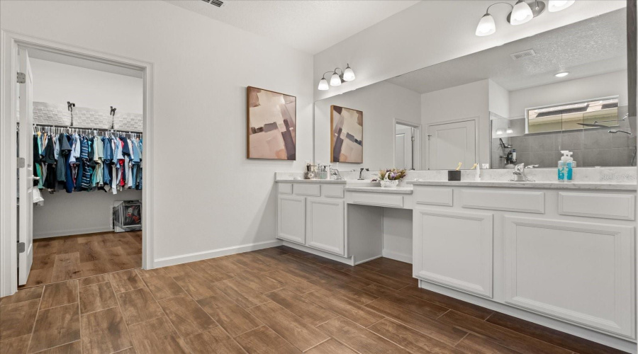 DAVENPORT, Florida 33837, 4 Bedrooms Bedrooms, ,3 BathroomsBathrooms,Residential,For Sale,GRAZIE,MFRO6317687