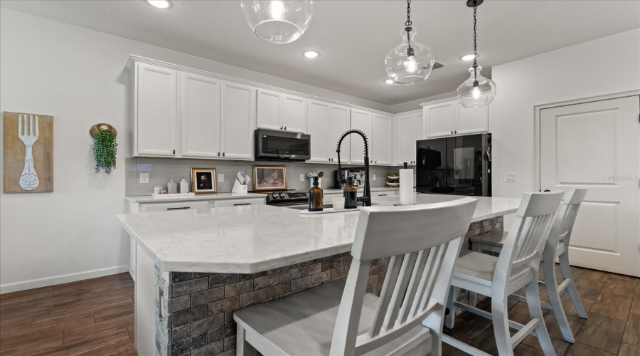 DAVENPORT, Florida 33837, 4 Bedrooms Bedrooms, ,3 BathroomsBathrooms,Residential,For Sale,GRAZIE,MFRO6317687