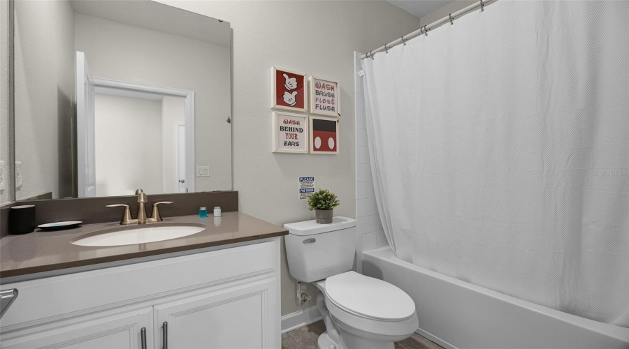 DAVENPORT, Florida 33896, 5 Bedrooms Bedrooms, ,5 BathroomsBathrooms,Residential,For Sale,DROP SHOT,MFRS5128828