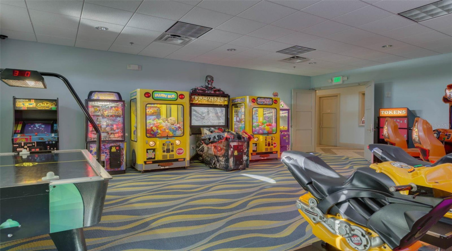 DAVENPORT, Florida 33896, 5 Bedrooms Bedrooms, ,5 BathroomsBathrooms,Residential,For Sale,DROP SHOT,MFRS5128828