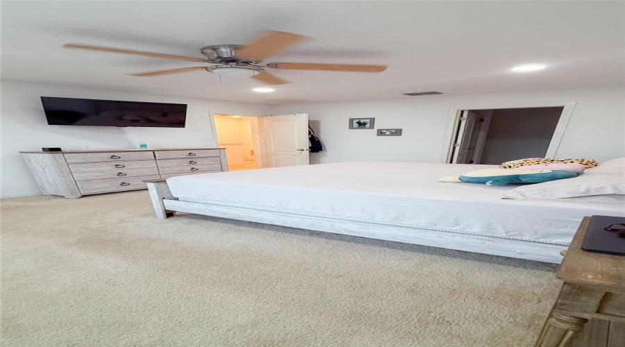 DAVENPORT, Florida 33896, 3 Bedrooms Bedrooms, ,2 BathroomsBathrooms,Residential,For Sale,BENOI DR,MFRS5129114