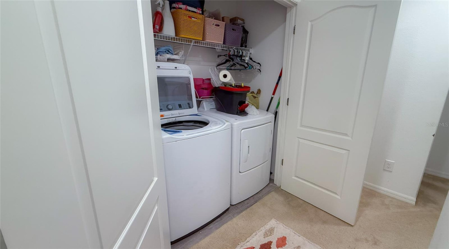 DAVENPORT, Florida 33896, 3 Bedrooms Bedrooms, ,2 BathroomsBathrooms,Residential,For Sale,BENOI DR,MFRS5129114