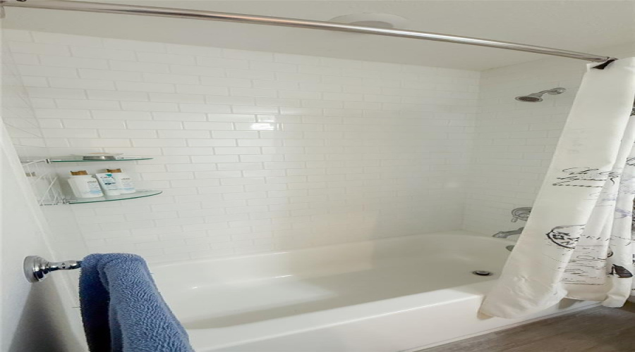 DAVENPORT, Florida 33896, 3 Bedrooms Bedrooms, ,2 BathroomsBathrooms,Residential,For Sale,BENOI DR,MFRS5129114