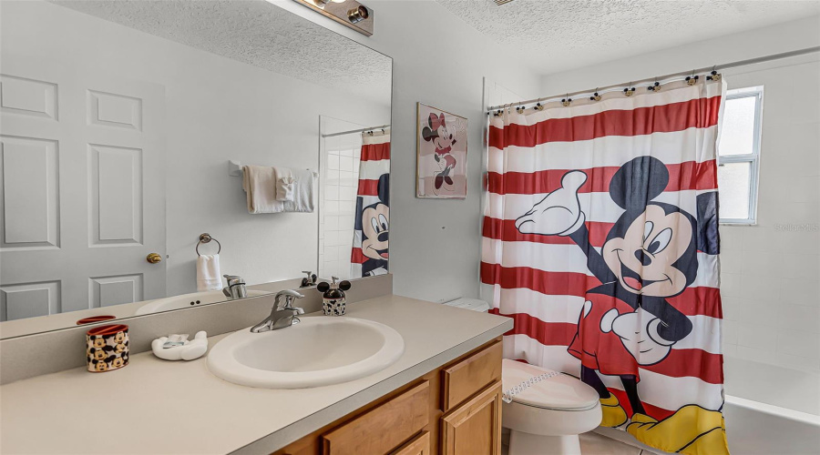 KISSIMMEE, Florida 34746, 6 Bedrooms Bedrooms, ,5 BathroomsBathrooms,Residential,For Sale,HIDEAWAY BEACH,MFRS5129129