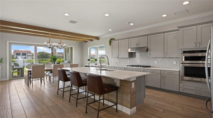 ORLANDO, Florida 32836, 5 Bedrooms Bedrooms, ,4 BathroomsBathrooms,Residential,For Sale,ROYAL CYPRESS,MFRO6310355