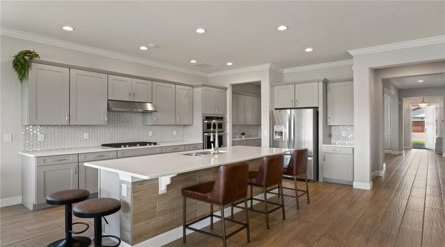 ORLANDO, Florida 32836, 5 Bedrooms Bedrooms, ,4 BathroomsBathrooms,Residential,For Sale,ROYAL CYPRESS,MFRO6310355