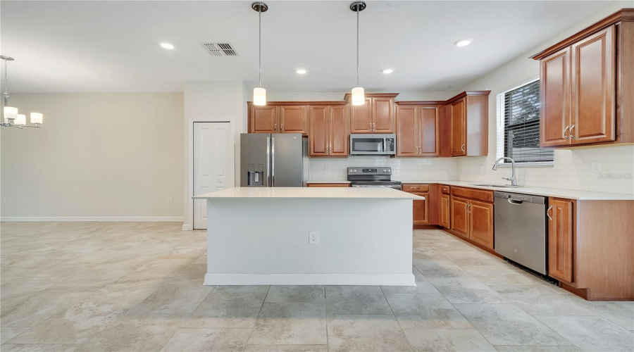 DAVENPORT, Florida 33896, 3 Bedrooms Bedrooms, ,2 BathroomsBathrooms,Residential,For Sale,PAYNE STEWART,MFRO6318556