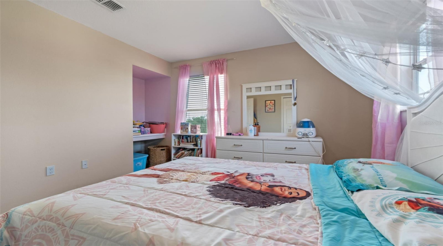 KISSIMMEE, Florida 34746, 4 Bedrooms Bedrooms, ,2 BathroomsBathrooms,Residential,For Sale,SAIL HARBOR DR,MFRO6317976