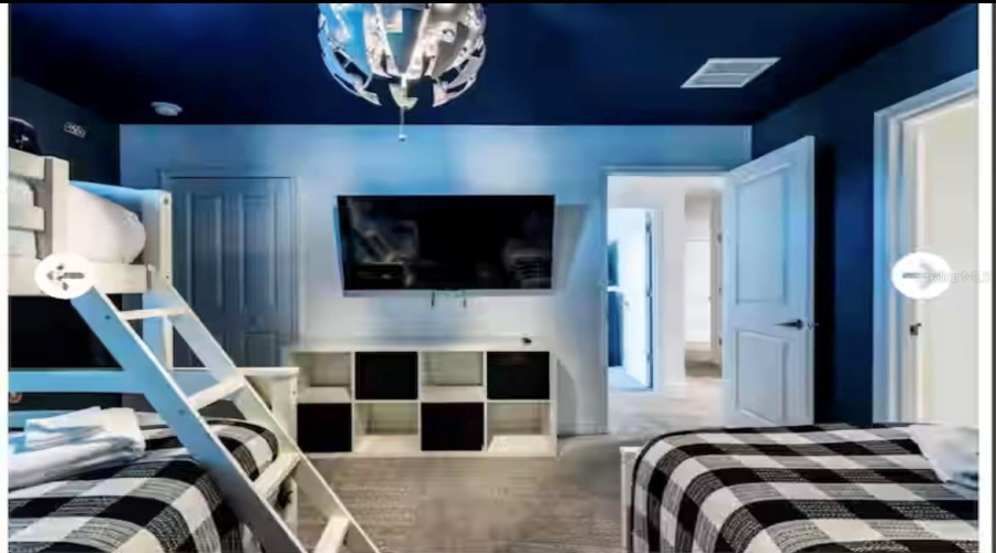 DAVENPORT, Florida 33896, 8 Bedrooms Bedrooms, ,5 BathroomsBathrooms,Residential,For Sale,SOMMERSET HILLS,MFRS5127141