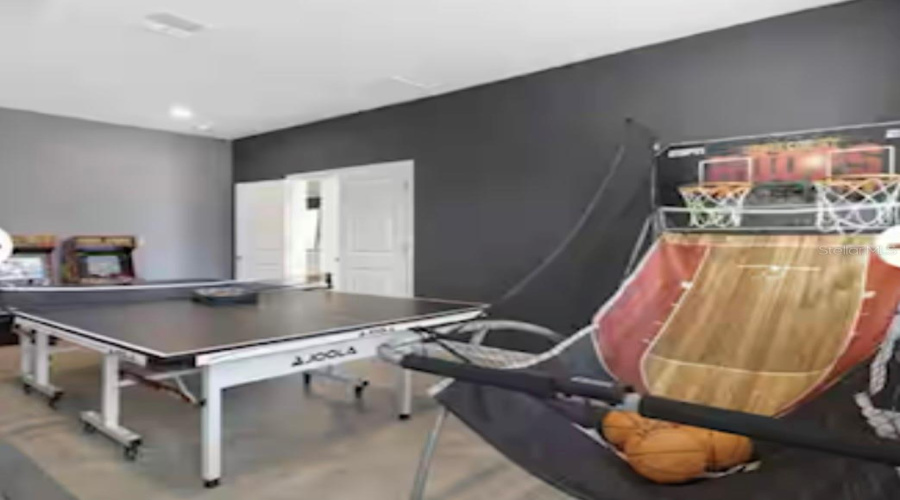 DAVENPORT, Florida 33896, 8 Bedrooms Bedrooms, ,5 BathroomsBathrooms,Residential,For Sale,SOMMERSET HILLS,MFRS5127141