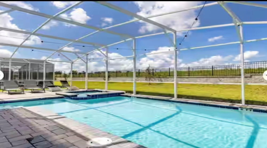 DAVENPORT, Florida 33896, 8 Bedrooms Bedrooms, ,5 BathroomsBathrooms,Residential,For Sale,SOMMERSET HILLS,MFRS5127141