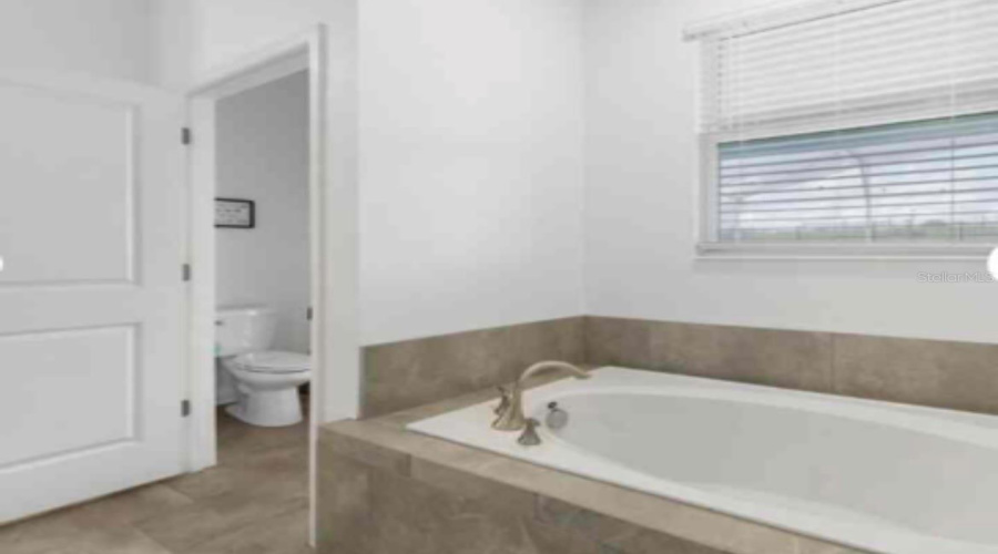 DAVENPORT, Florida 33896, 8 Bedrooms Bedrooms, ,5 BathroomsBathrooms,Residential,For Sale,SOMMERSET HILLS,MFRS5127141