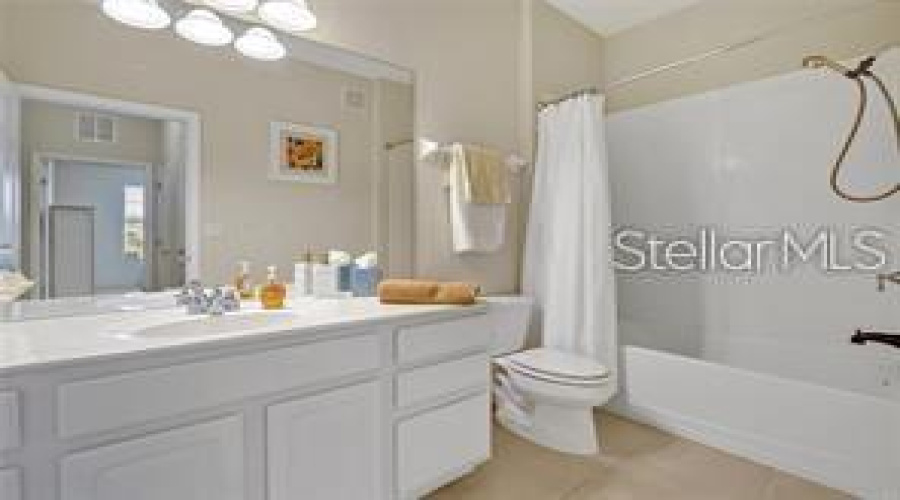 DAVENPORT, Florida 33896, 2 Bedrooms Bedrooms, ,2 BathroomsBathrooms,Residential,For Sale,VENEZIA CT,MFRS5129152