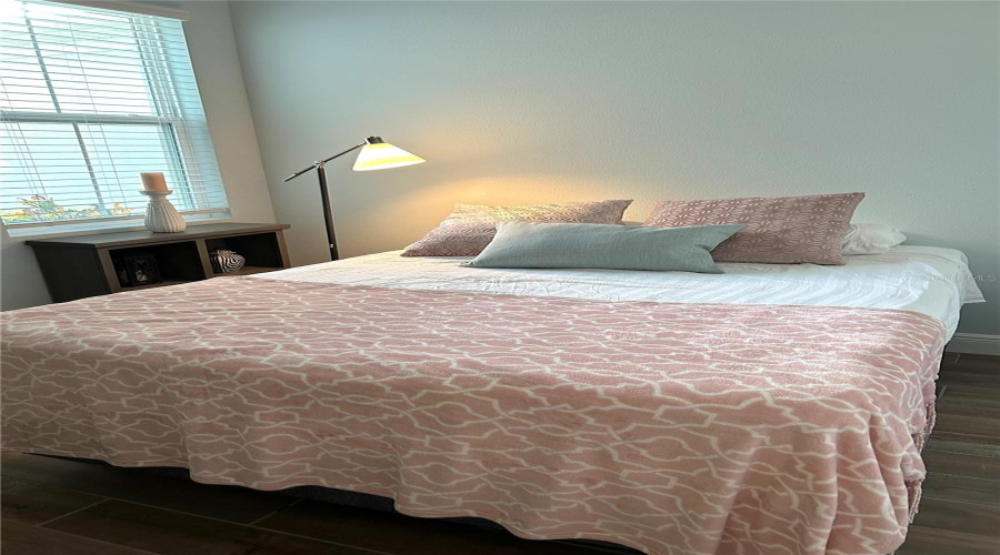 KISSIMMEE, Florida 34747, 2 Bedrooms Bedrooms, ,2 BathroomsBathrooms,Residential,For Sale,KEY BAY,MFRO6318880