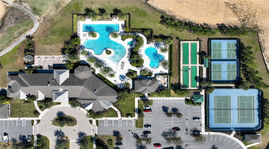 KISSIMMEE, Florida 34747, 2 Bedrooms Bedrooms, ,2 BathroomsBathrooms,Residential,For Sale,KEY BAY,MFRO6318880