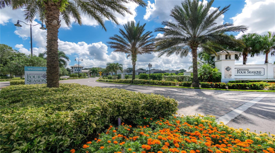 KISSIMMEE, Florida 34747, 2 Bedrooms Bedrooms, ,2 BathroomsBathrooms,Residential,For Sale,KEY BAY,MFRO6318880