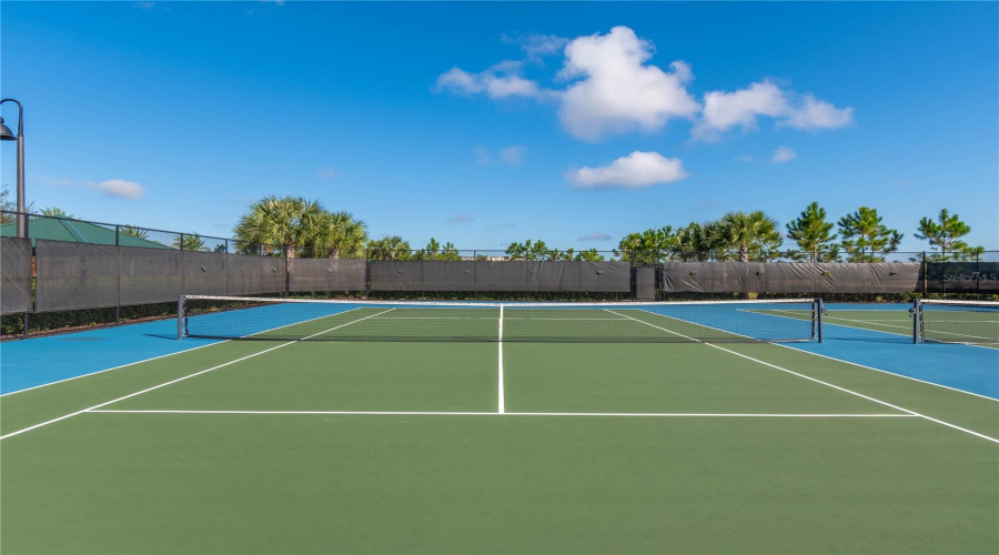 KISSIMMEE, Florida 34747, 2 Bedrooms Bedrooms, ,2 BathroomsBathrooms,Residential,For Sale,KEY BAY,MFRO6318880