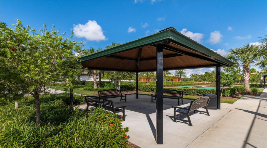 KISSIMMEE, Florida 34747, 2 Bedrooms Bedrooms, ,2 BathroomsBathrooms,Residential,For Sale,KEY BAY,MFRO6318880