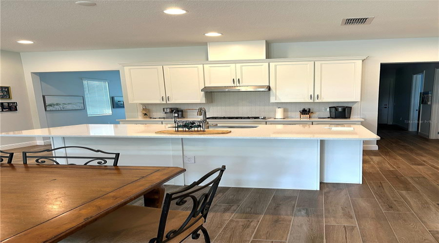 KISSIMMEE, Florida 34747, 2 Bedrooms Bedrooms, ,2 BathroomsBathrooms,Residential,For Sale,KEY BAY,MFRO6318880