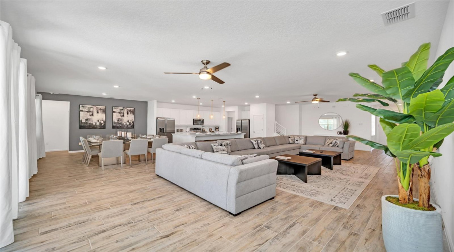 KISSIMMEE, Florida 34746, 15 Bedrooms Bedrooms, ,15 BathroomsBathrooms,Residential,For Sale,SHANTI,MFRS5129163