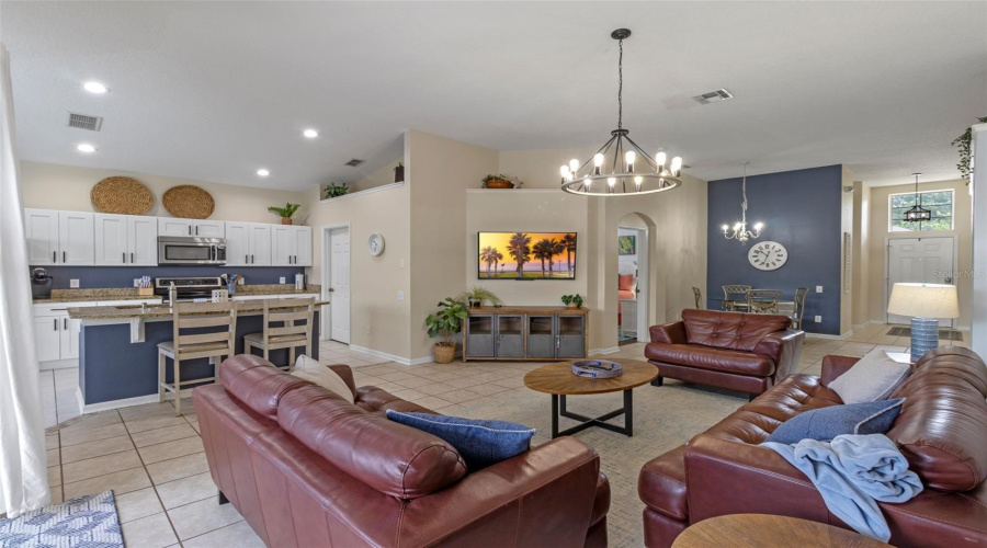 KISSIMMEE, Florida 34747, 4 Bedrooms Bedrooms, ,3 BathroomsBathrooms,Residential,For Sale,WYNDHAM PALMS,MFRO6318708