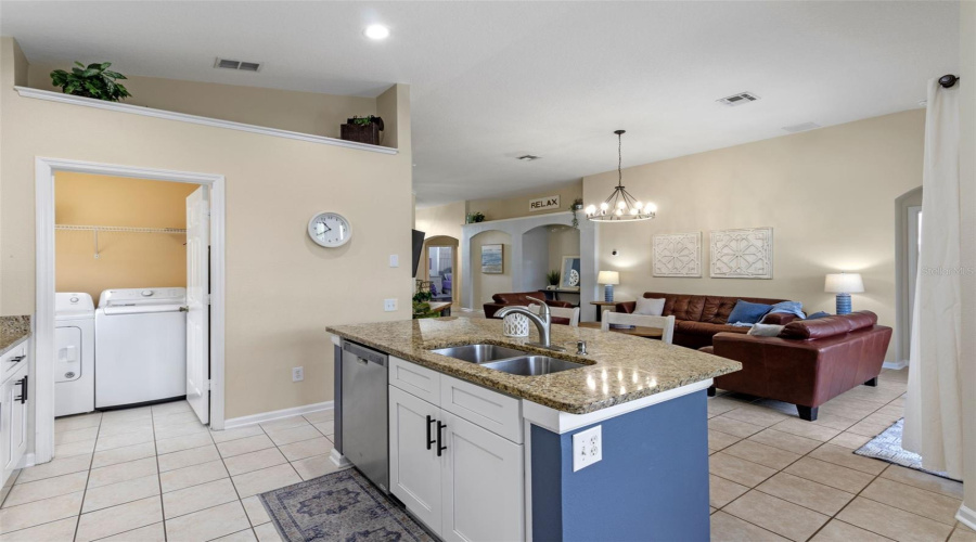 KISSIMMEE, Florida 34747, 4 Bedrooms Bedrooms, ,3 BathroomsBathrooms,Residential,For Sale,WYNDHAM PALMS,MFRO6318708