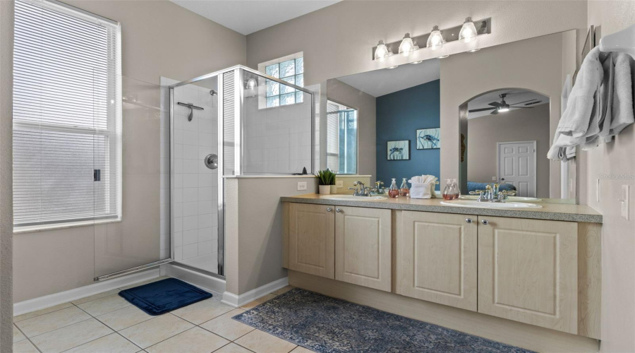 KISSIMMEE, Florida 34747, 4 Bedrooms Bedrooms, ,3 BathroomsBathrooms,Residential,For Sale,WYNDHAM PALMS,MFRO6318708