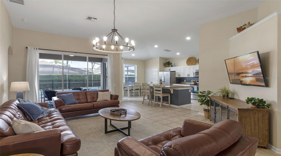 KISSIMMEE, Florida 34747, 4 Bedrooms Bedrooms, ,3 BathroomsBathrooms,Residential,For Sale,WYNDHAM PALMS,MFRO6318708