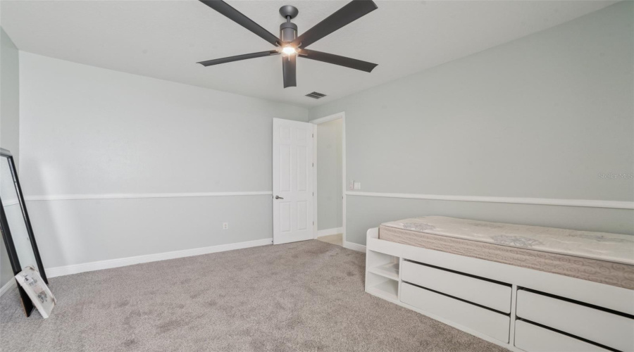 KISSIMMEE, Florida 34746, 5 Bedrooms Bedrooms, ,4 BathroomsBathrooms,Residential,For Sale,EAGLE ISLE,MFRO6319108