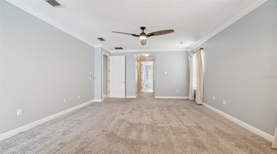 KISSIMMEE, Florida 34746, 5 Bedrooms Bedrooms, ,4 BathroomsBathrooms,Residential,For Sale,EAGLE ISLE,MFRO6319108
