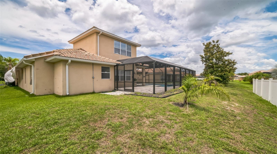 KISSIMMEE, Florida 34746, 5 Bedrooms Bedrooms, ,4 BathroomsBathrooms,Residential,For Sale,EAGLE ISLE,MFRO6319108