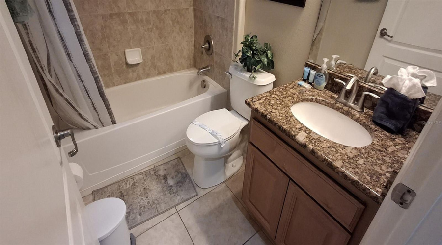 DAVENPORT, Florida 33896, 5 Bedrooms Bedrooms, ,4 BathroomsBathrooms,Residential,For Sale,SUFFOLK,MFRO6318750